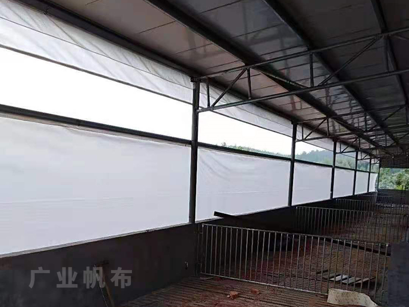 豬場卷簾布